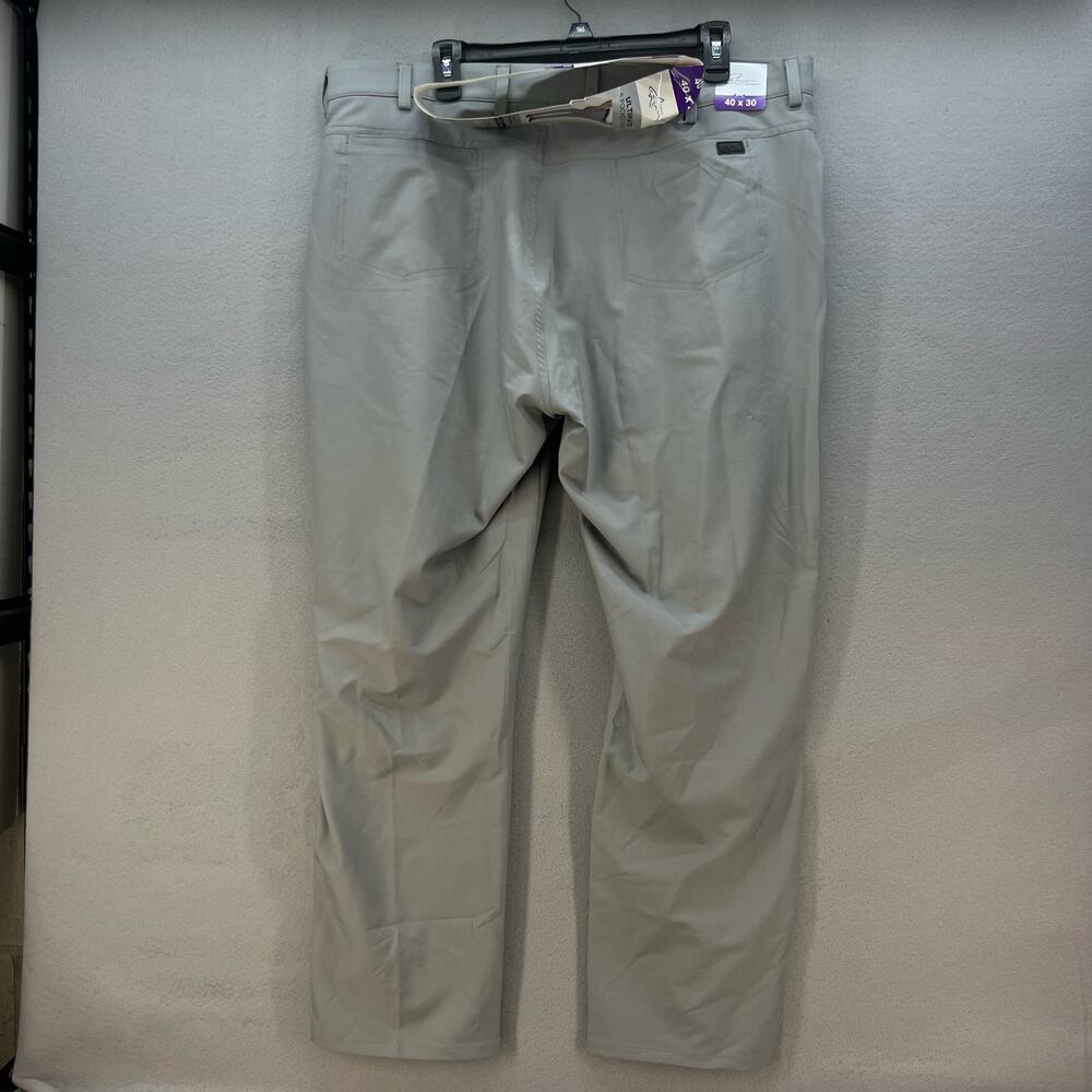 NWT Greg Norman Golf Pant Men's 40x30 Grey Ultimate Stretch Straight Leg - Picture 7 of 15